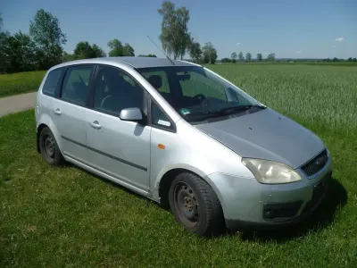 Gebraucht Ford Focus Trend 116 PS (85 kW) 2006 Silber Limousine