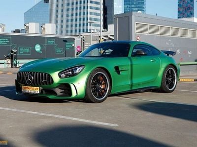 Mercedes AMG GT R