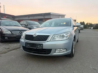 Gebraucht Skoda Octavia Impuls Edition 160 PS (117 kW) 2010 Blau Kombi