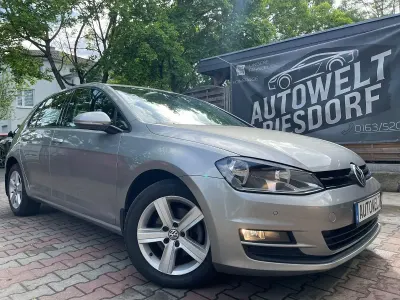 Gebraucht VW Golf VII 105 PS (77 kW) 2013 Silber Limousine