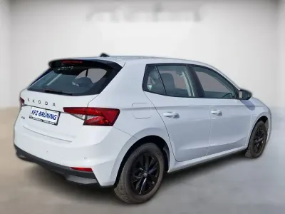 Gebraucht Skoda Fabia Selection 80 PS (58 kW) 2025 Weiß metallic Kleinwagen