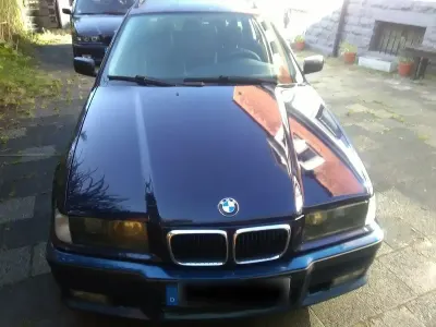 Gebraucht BMW 323 M Sport 170 PS (125 kW) 1997 Blau Kombi