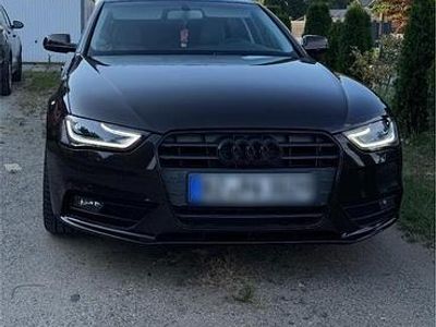 Braun Gebraucht 2013 Audi A4 Kombi | 10.999 € (Etwas zu teuer)