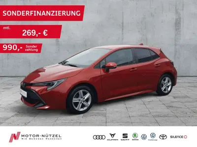 Gebraucht Toyota Corolla Team 98 PS (72 kW) 2022 Emotional red 2 Limousine