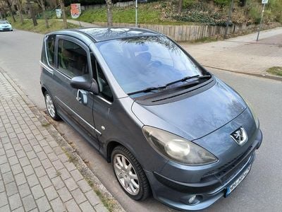 Gebraucht Peugeot 1007 Tendance 88 PS (64 kW) 2006 Grau Van / Kleinbus