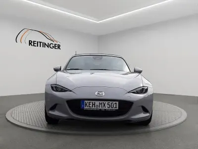 Neu Mazda MX5 Exclusive-Line 132 PS (97 kW) 2026 Grau Cabrio