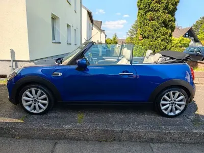 Gebraucht Mini One Cabriolet Chili 102 PS (75 kW) 2019 Blau Cabrio