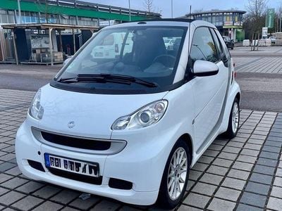 Weiß Gebraucht 2011 Smart ForTwo Cabrio Passion Cabrio | 5.200 € (Fairer Preis)