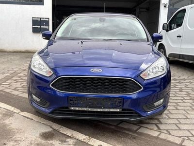 Gebraucht Ford Focus Business Edition 120 PS (88 kW) 2016 Blau Limousine