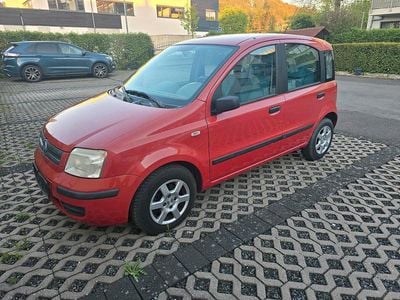 Second-hand Fiat Panda 60 CP (44 kW) 2006 Roșu Hatchback
