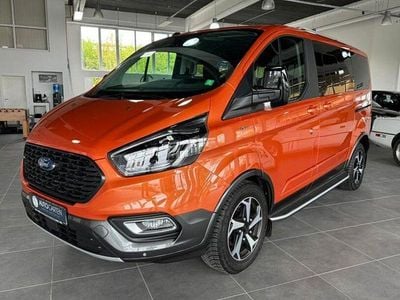 Second-hand Ford Tourneo Custom 150 CP (110 kW) 2022 Portocaliu Van