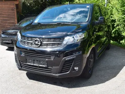 Gebraucht Opel Vivaro-e Combi 144 PS (105 kW) 2022 Schwarz Van / Kleinbus