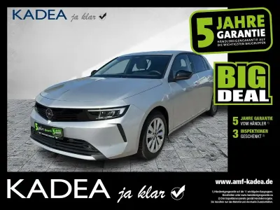 Usado Opel Astra Elegance 131 HP (96 kW) 2023 Prateado Sedan
