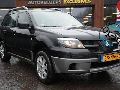 Second-hand Mitsubishi Outlander Comfort Edition 136 CP (100 kW) 2004 Negru SUV