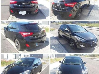 Gebraucht Hyundai i30 Trend 99 PS (72 kW) 2012 Schwarz Limousine