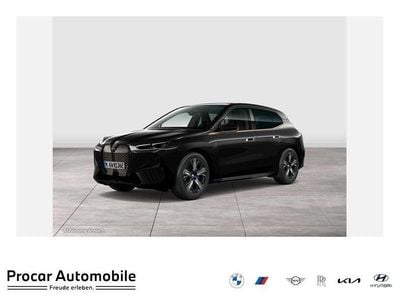 Usata BMW iX Sport Line 400 kW (544 CV) 2023 Nero SUV