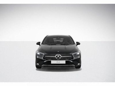 Gebraucht Mercedes CLA180 Shooting Brake 136 PS (100 kW) 2024 Schwarz Kombi