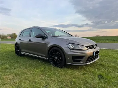 Gebraucht VW Golf VII R 300 PS (220 kW) 2016 Grau Limousine
