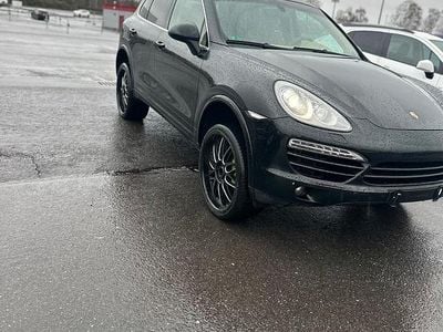 Gebraucht Porsche Cayenne 245 PS (180 kW) 2012 Schwarz SUV