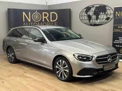 Gebraucht Mercedes E300 Avantgarde 320 PS (235 kW) 2021 Silber Kombi