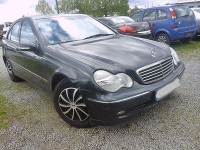 gebraucht Mercedes C200 Kompressor AVANTGARDE/ Autom+Klima+el.SD/ wenig km