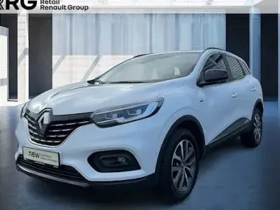 Gebraucht Renault Kadjar Black Edition 140 PS (102 kW) 2021 Weiss nacre SUV