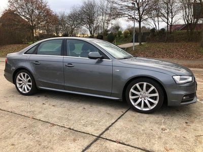 Gebraucht Audi A4 Ambition 177 PS (130 kW) 2014 Grau Limousine