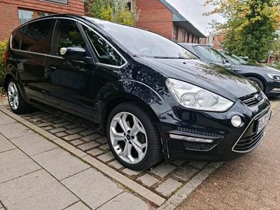 Second-hand Ford S-MAX Titanium X 200 CP (147 kW) 2013 Negru Monovolum