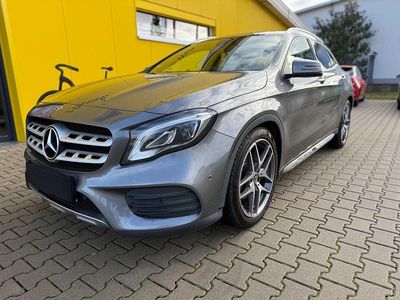Grau Gebraucht 2018 Mercedes GLA250 AMG SUV | 26.300 € (Etwas zu teuer)