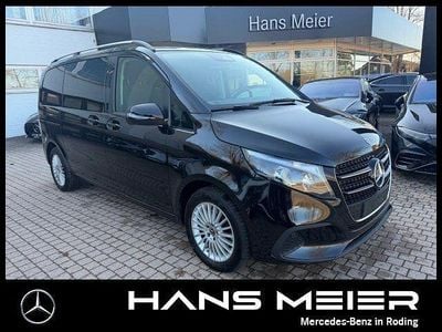 Gebraucht Mercedes V250 190 PS (139 kW) 2024 Obsidianschwarz Van / Kleinbus
