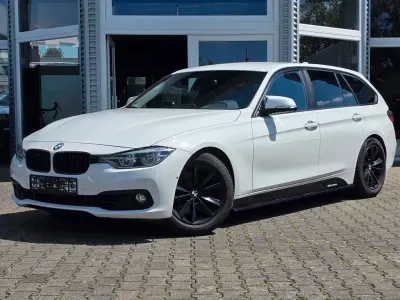Używany BMW 320 Advantage 184 KM (135 kW) 2017 Biały Kombi