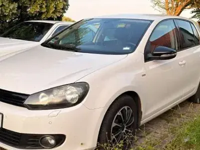 Gebraucht VW Golf VII Match 86 PS (63 kW) 2012 Weiß Limousine