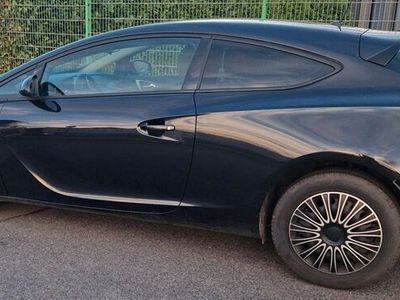 Opel Astra GTC
