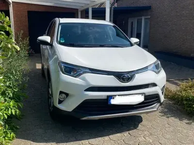 Gebraucht Toyota RAV4 143 PS (105 kW) 2016 Weiß SUV