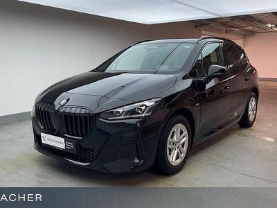Gebraucht BMW 220 Active Tourer M Sport 150 PS (110 kW) 2025 Schwarz Van / Kleinbus
