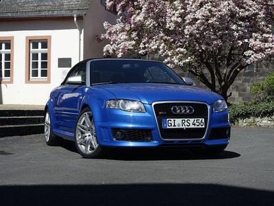 Second-hand Audi RS4 Design 420 CP (308 kW) 2008 Albastru Cabrio