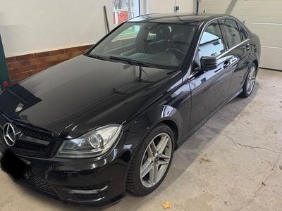 Gebraucht Mercedes C220 AMG 170 PS (125 kW) 2011 Schwarz Limousine