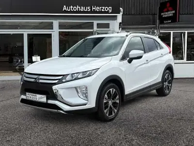 Gebraucht Mitsubishi Eclipse Cross Spirit 163 PS (119 kW) 2020 Weiß SUV