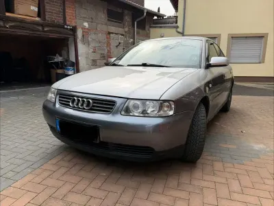 Gebraucht Audi A3 Ambiente 102 PS (75 kW) 2001 Grau Kleinwagen