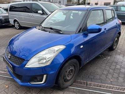 Blau Gebraucht 2015 Suzuki Swift Kleinwagen | 4.990 € (Fairer Preis)