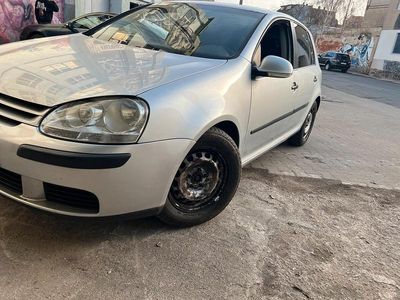 Gebraucht VW Golf IV 105 PS (77 kW) 2005 Silber Limousine