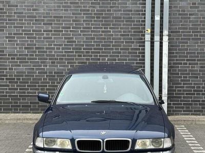 BMW 728