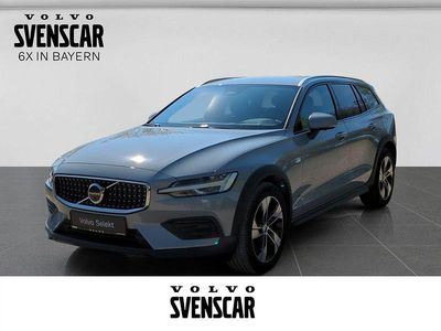 Usata Volvo V60 CC Plus 197 CV (144 kW) 2023 Grigio Station wagon