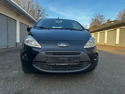 Gebraucht Ford Ka Ambiente 69 PS (50 kW) 2014 Schwarz Kleinwagen