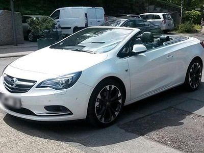Gebraucht Opel Cascada 165 PS (121 kW) 2014 Weiß Cabrio