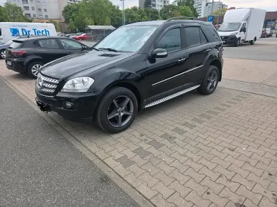 Gebraucht Mercedes ML320 Sport 224 PS (164 kW) 2005 SUV