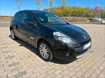 Usata Renault Clio III 100 CV (73 kW) 2009 Nero Utilitaria