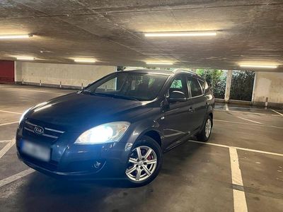 Brugt Kia Ceed 126 HK (92 kW) 2008 Grå Hatchback