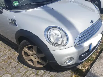 Gebraucht Mini Cooper Cabriolet 122 PS (89 kW) 2012 Grau Cabrio