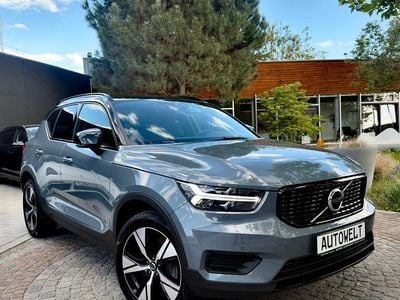 Begagnad Volvo XC40 179 HK (131 kW) 2021 Grå SUV